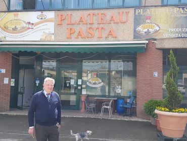 Produzione artigianale pasta fresca Poppi Arezzo Plateau Pasta